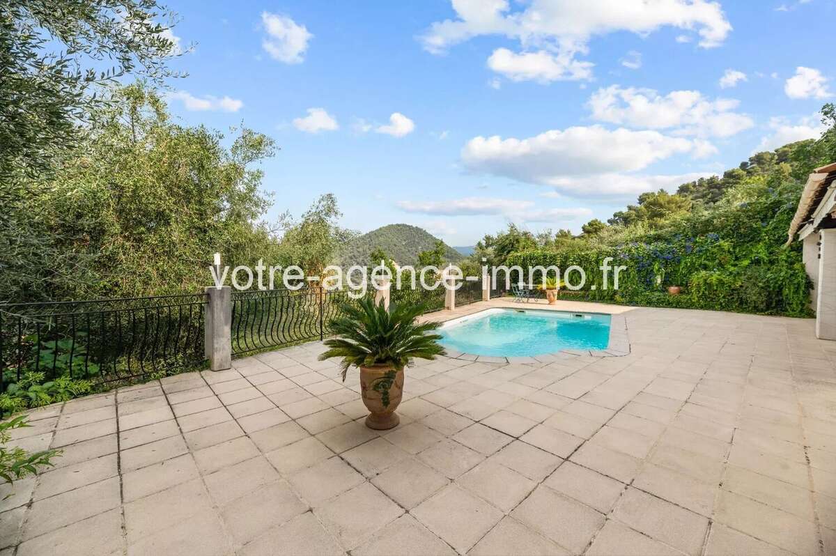 Maison 4 pièces + piscine et garage - Peille - photo 5