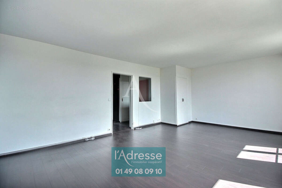 Appartement à L'HAY-LES-ROSES