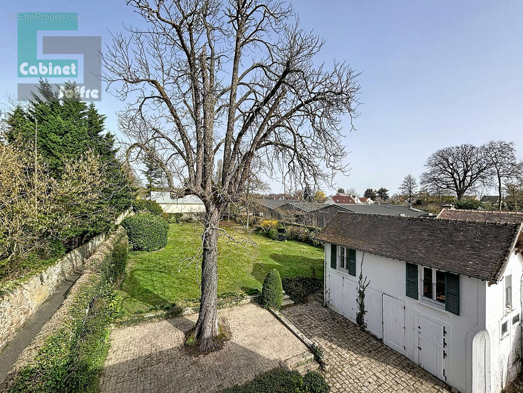 Maison à VULAINES-SUR-SEINE
