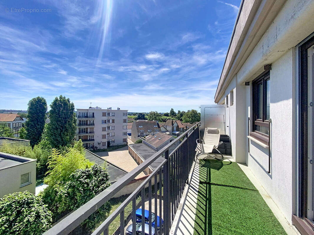 Appartement à SAINT-MAUR-DES-FOSSES