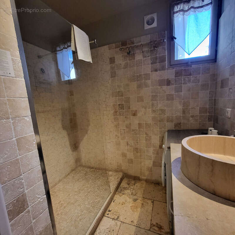 Appartement à L&#039;ISLE-SUR-LA-SORGUE