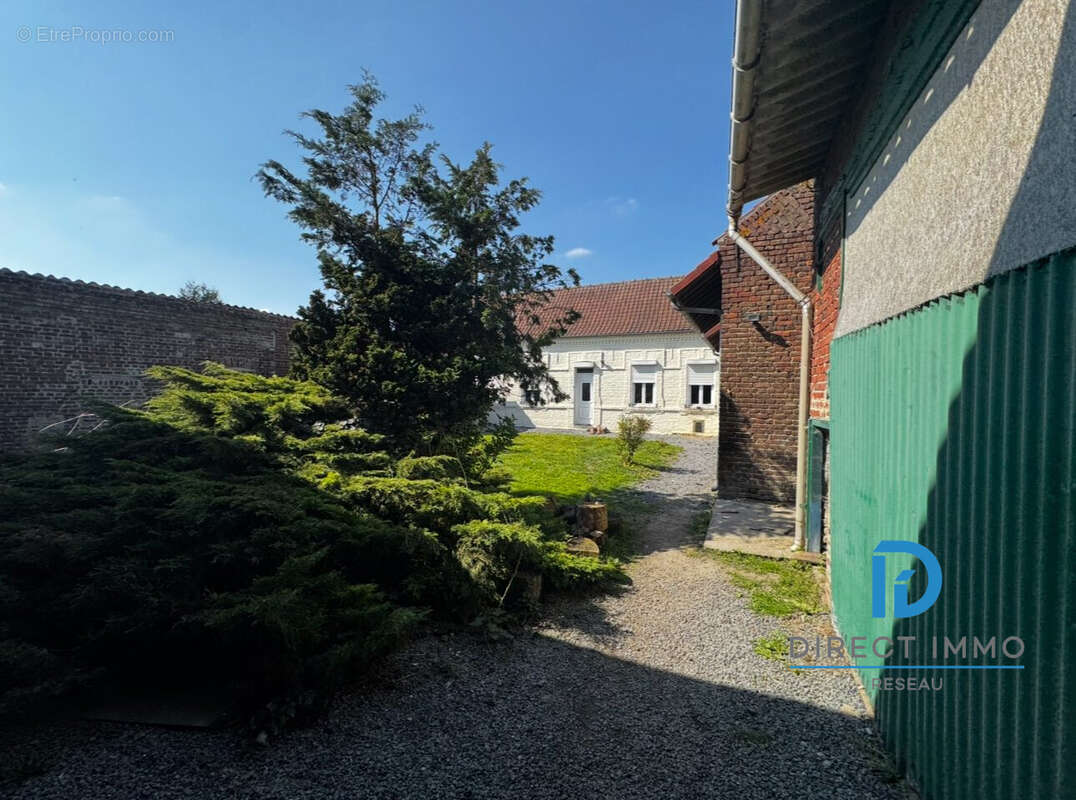 Maison à SAILLY-LABOURSE