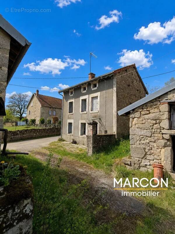 Maison à SAINT-GEORGES-LA-POUGE