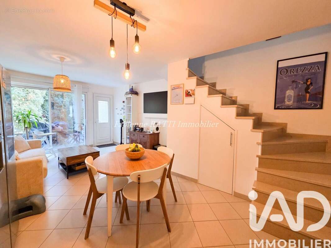 Photo 4 - Appartement à HOUILLES
