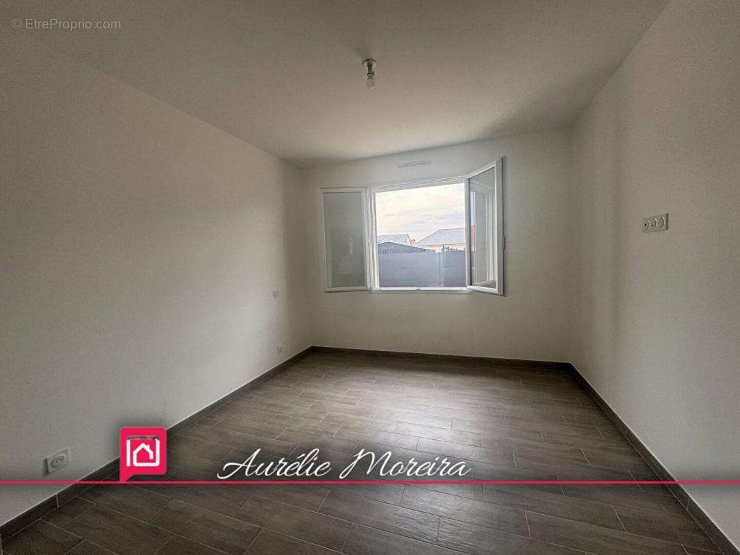 Maison Le Controis En Sologne 5 pièce(s) 94 m2 - photo 8