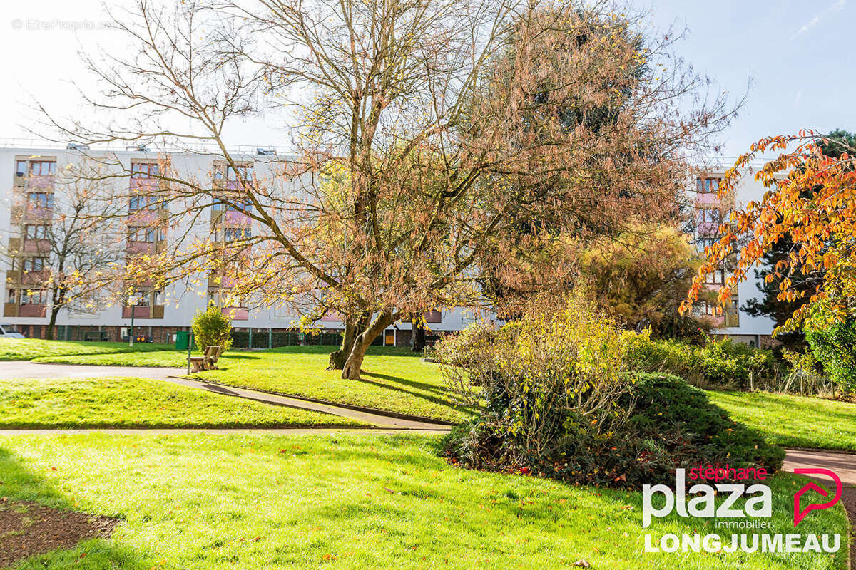 Appartement à LONGJUMEAU