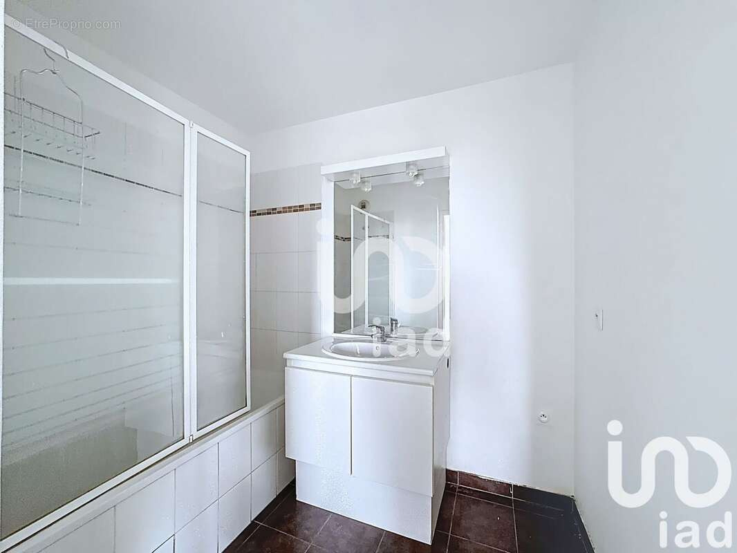 Photo 8 - Appartement à COMBS-LA-VILLE