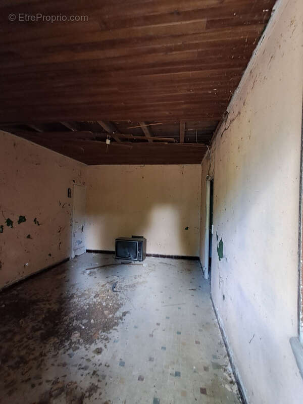 Maison a restaurer - photo 5