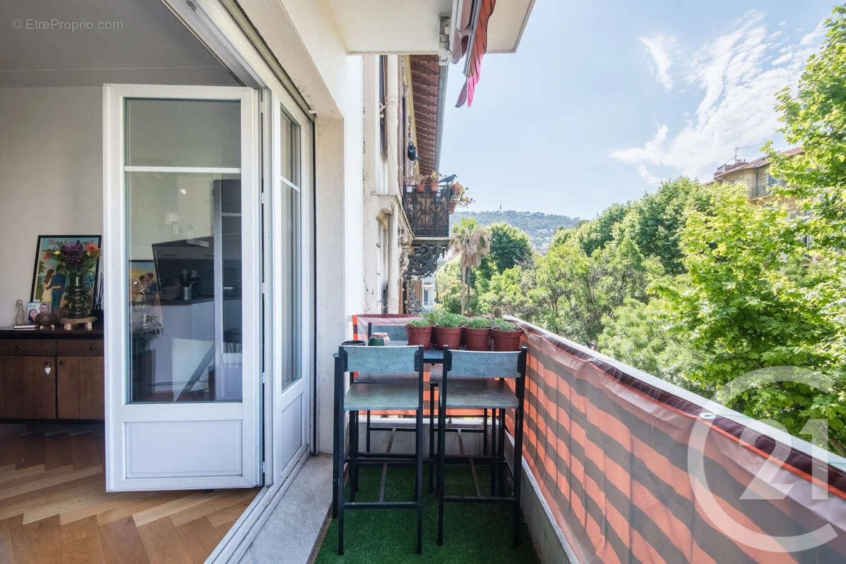 Appartement à NICE