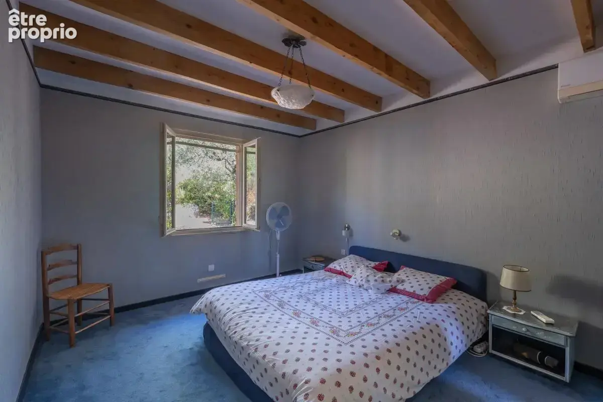 Maison de 8 pièces de 150 m² à Seillans - photo 10