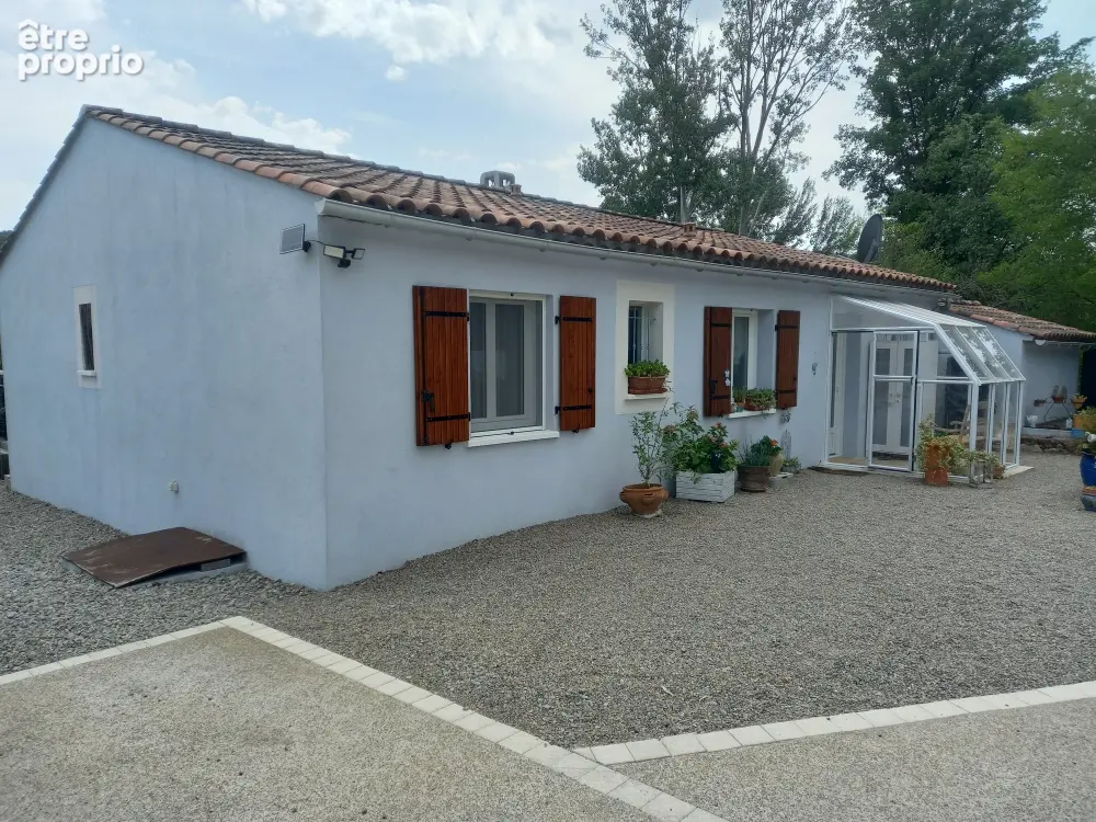 SALERNES (83), Villa état parfait, 3 chambres 96.1 m2 avec piscine - photo 3
