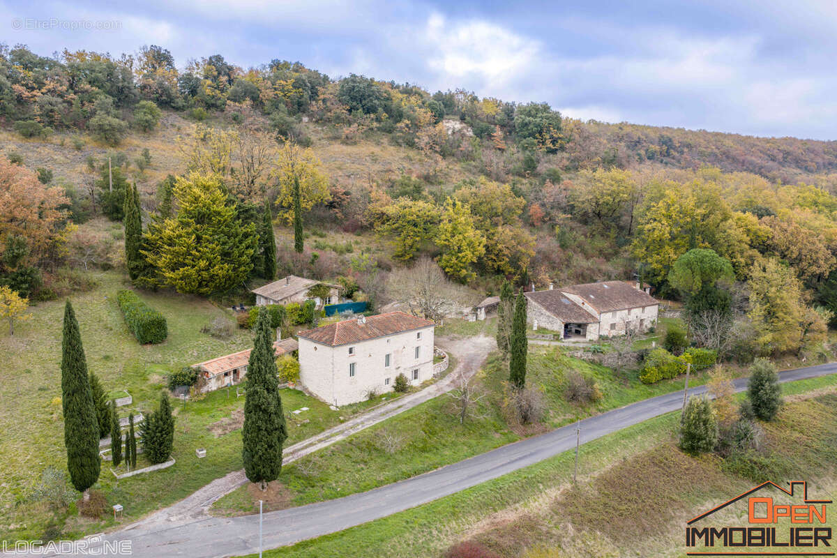 Maison à HAUTEFAGE-LA-TOUR