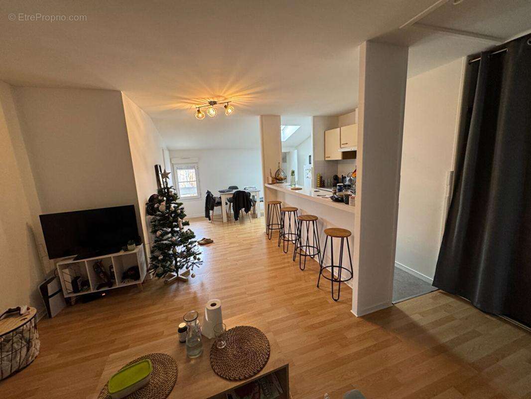 Appartement à SAINTES