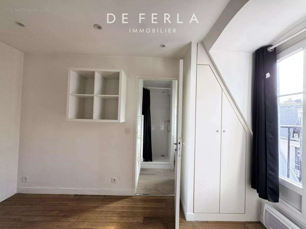 Appartement à PARIS-14E