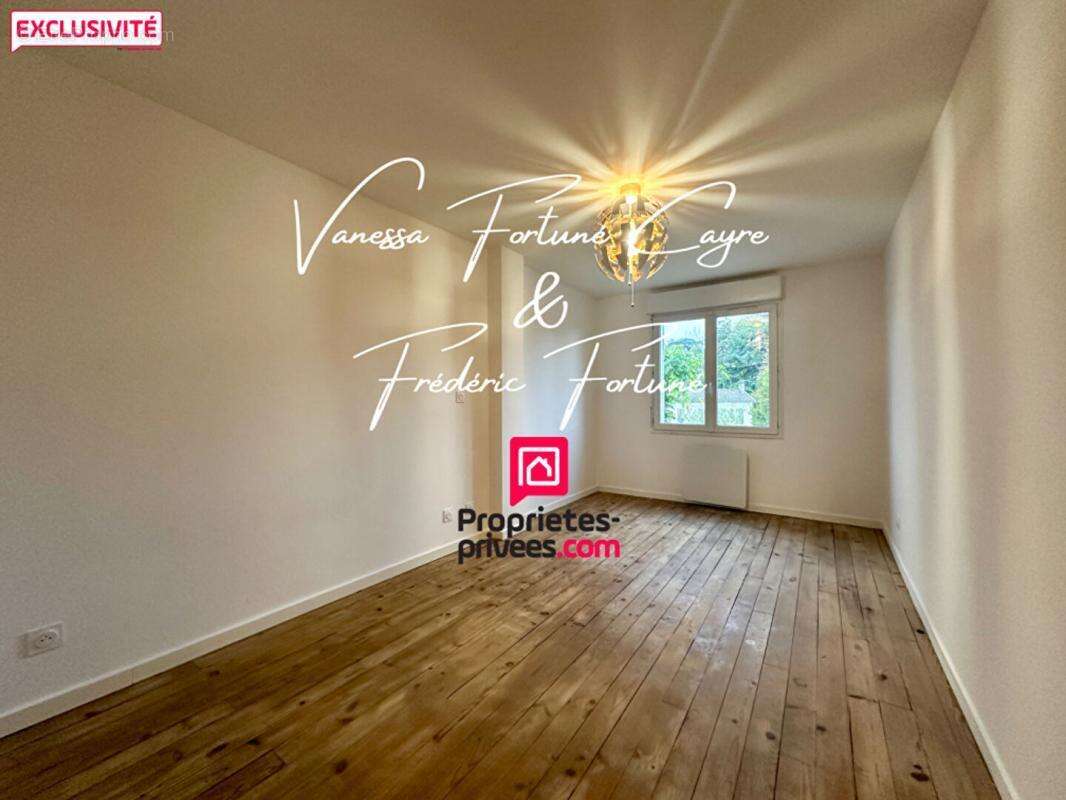 Maison à SAINT-DENIS-DE-PILE