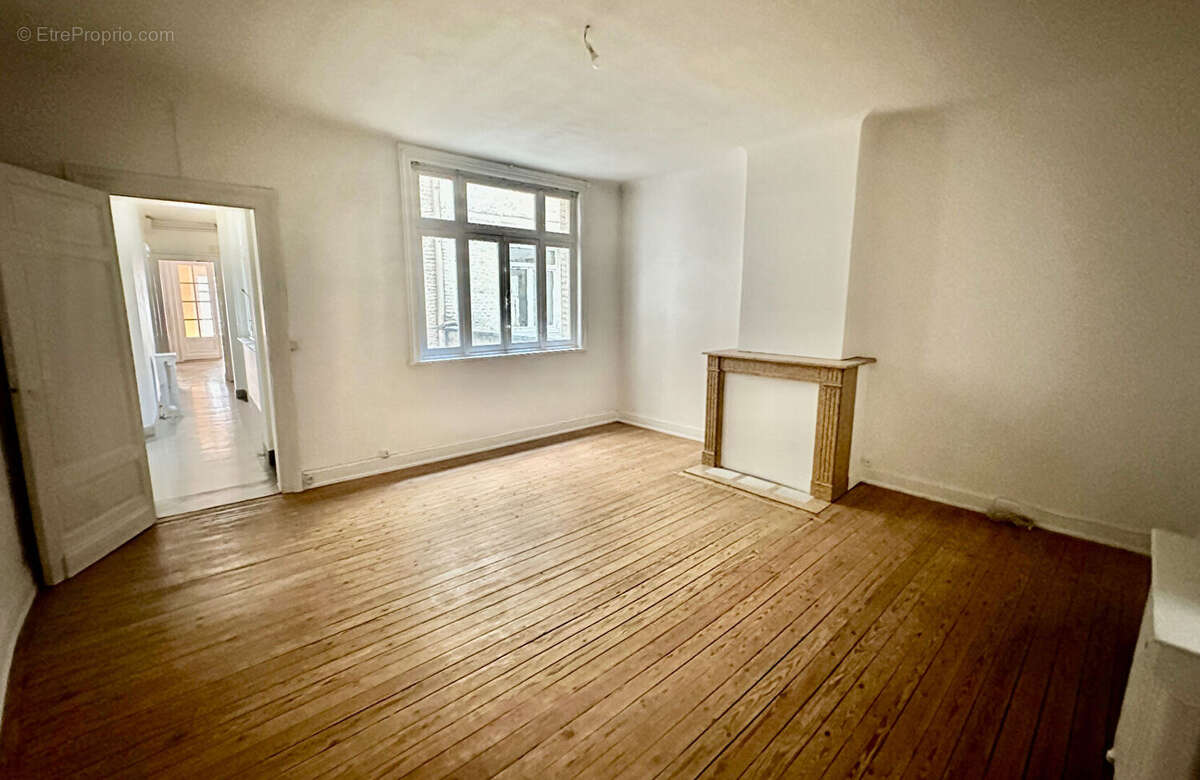 Appartement 3 pièces bis à rénover - Emplacement Prime - photo 10