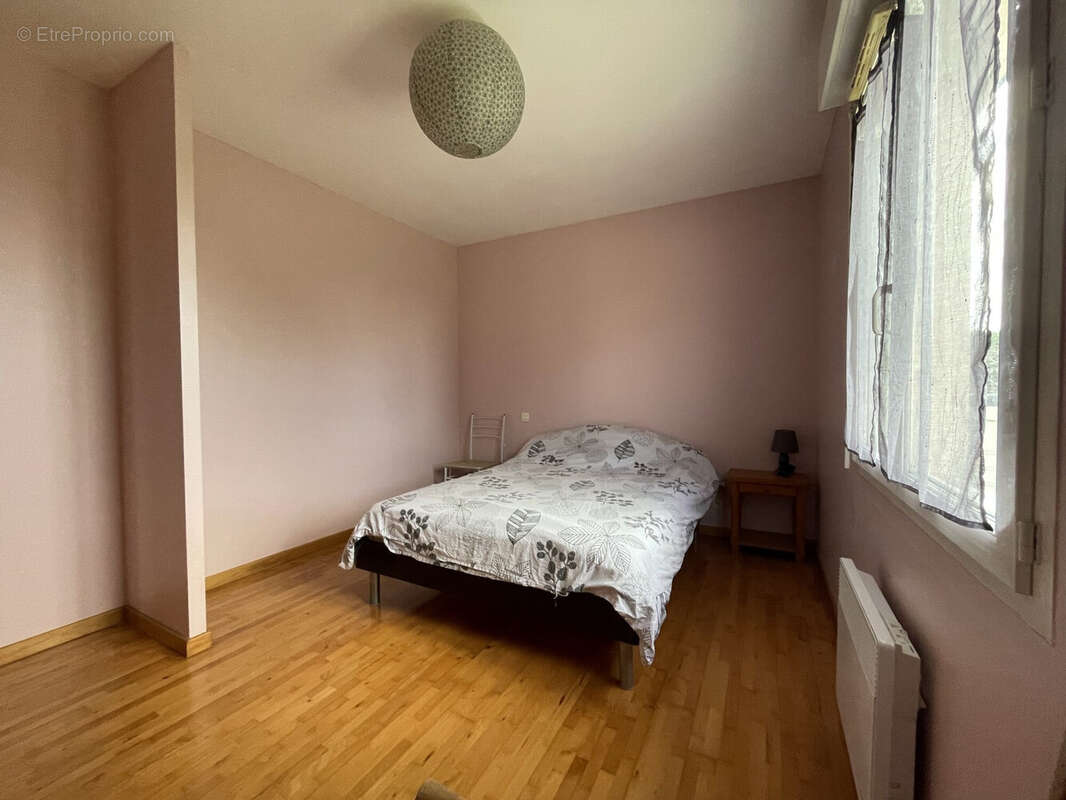 Maison 104 m² à Neuvicq  - photo 6