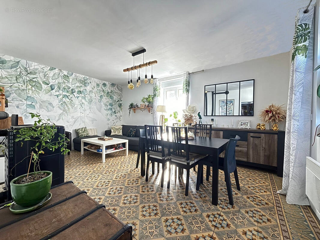 Maison à QUINCY-VOISINS