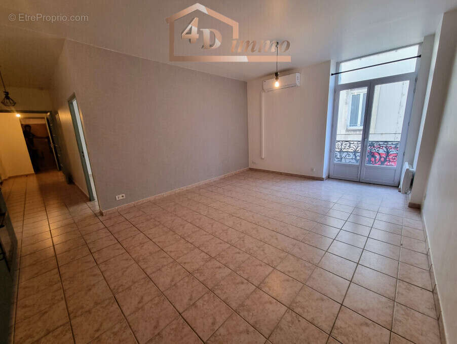 Appartement à VALLON-PONT-D&#039;ARC