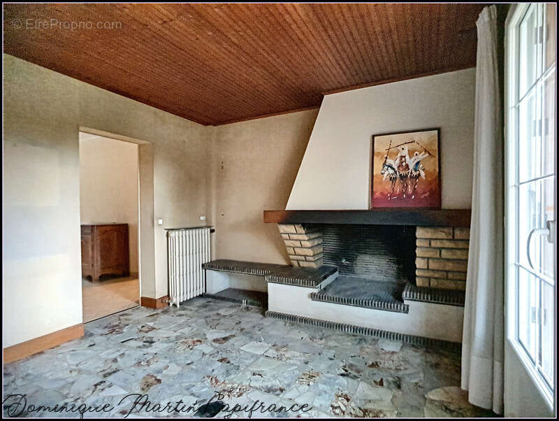 Dpt Sarthe (72), à vendre LA CHARTRE SUR LE LOIR maison P6 de 132,48 m² - Terrain de 629,00 m² - cave-balcon- terasse - photo 7
