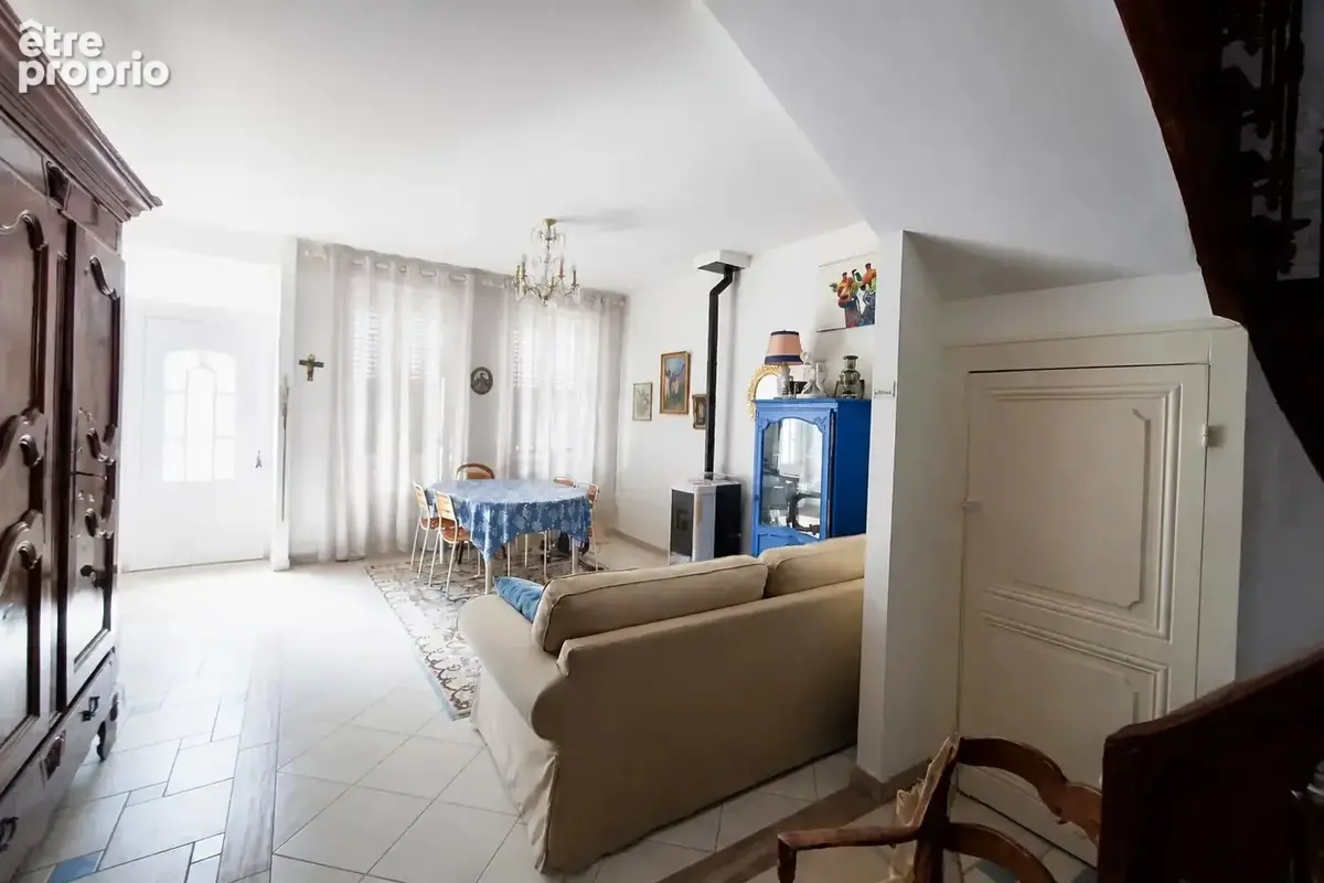 THOISSEY – Maison de village de caractère - photo 7