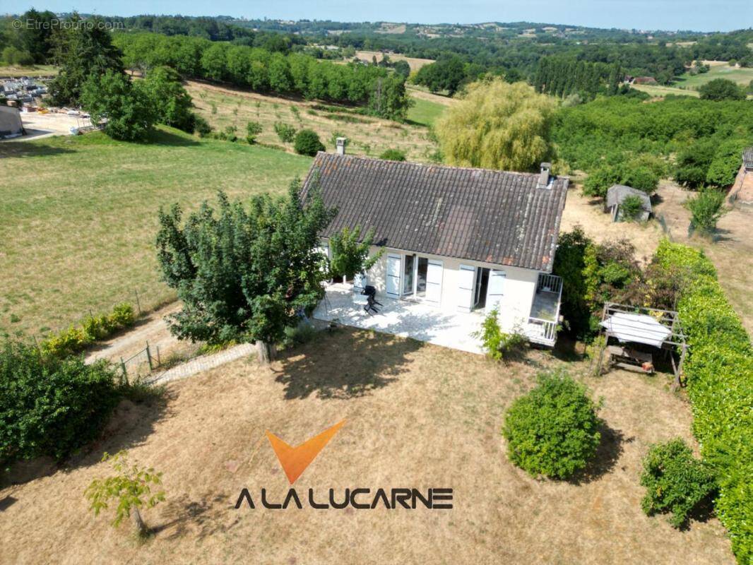 Maison à BADEFOLS-D'ANS