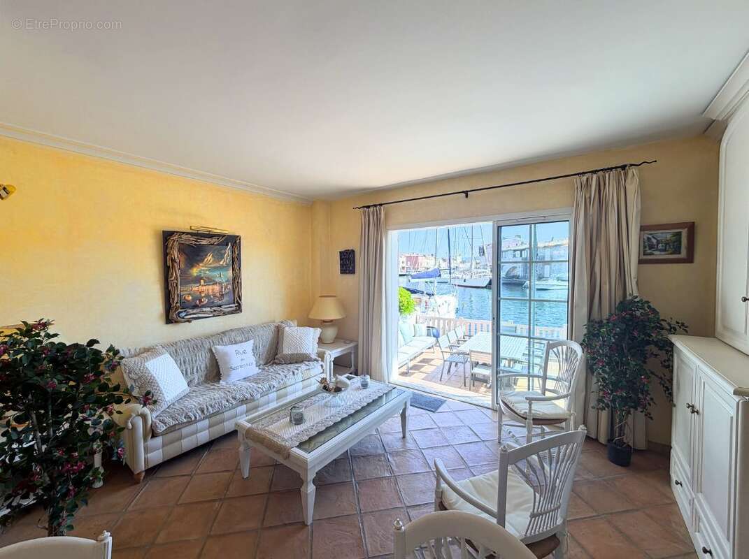 Maison à GRIMAUD