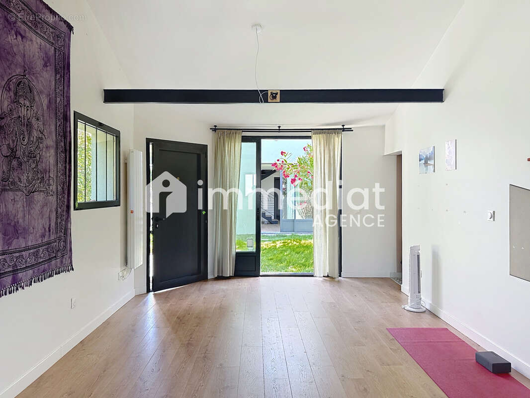 Limitrophe Centre-Villle  Quartier des Coteaux - RUEIL-MALMAISON - photo 28