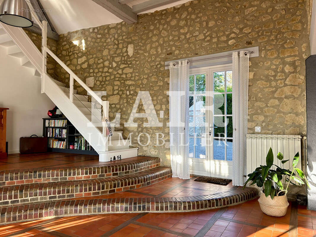 Maison à LE MELE-SUR-SARTHE