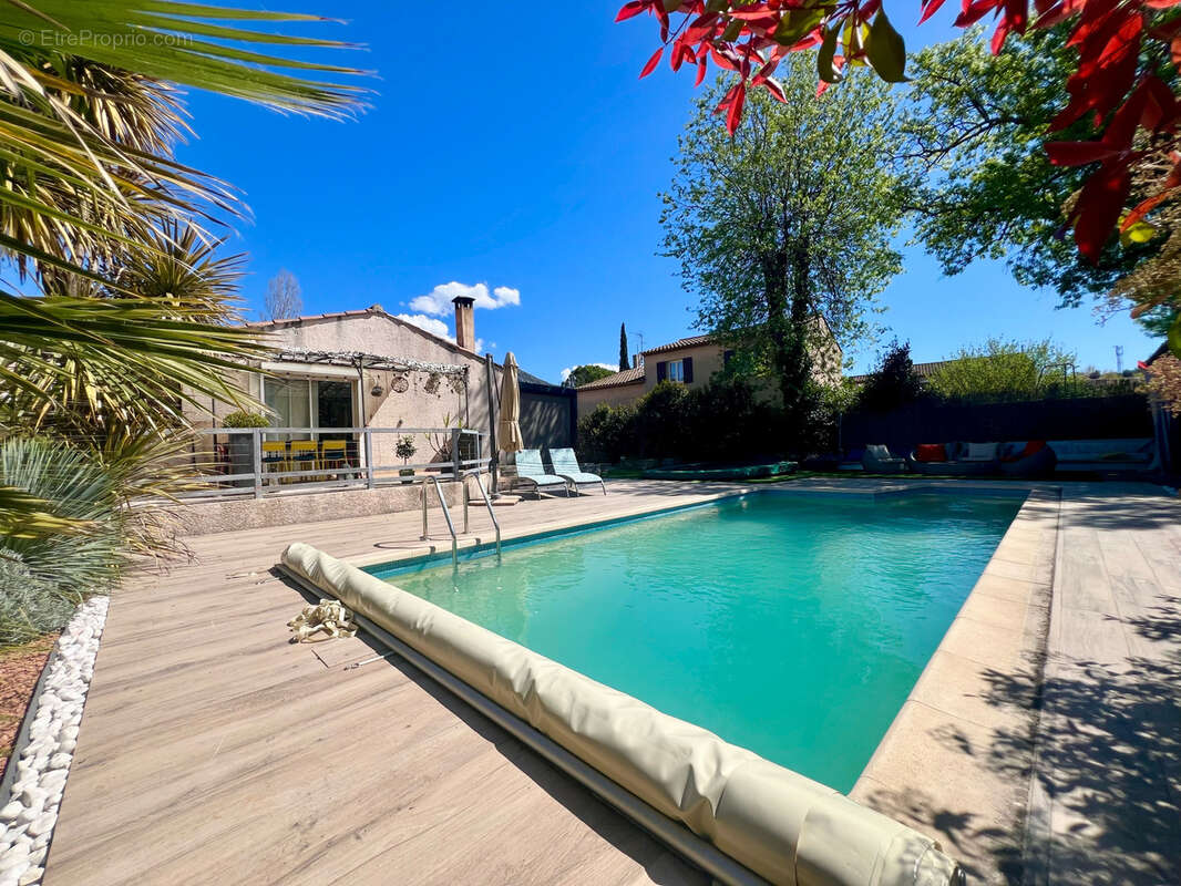 Maison à ROQUEVAIRE