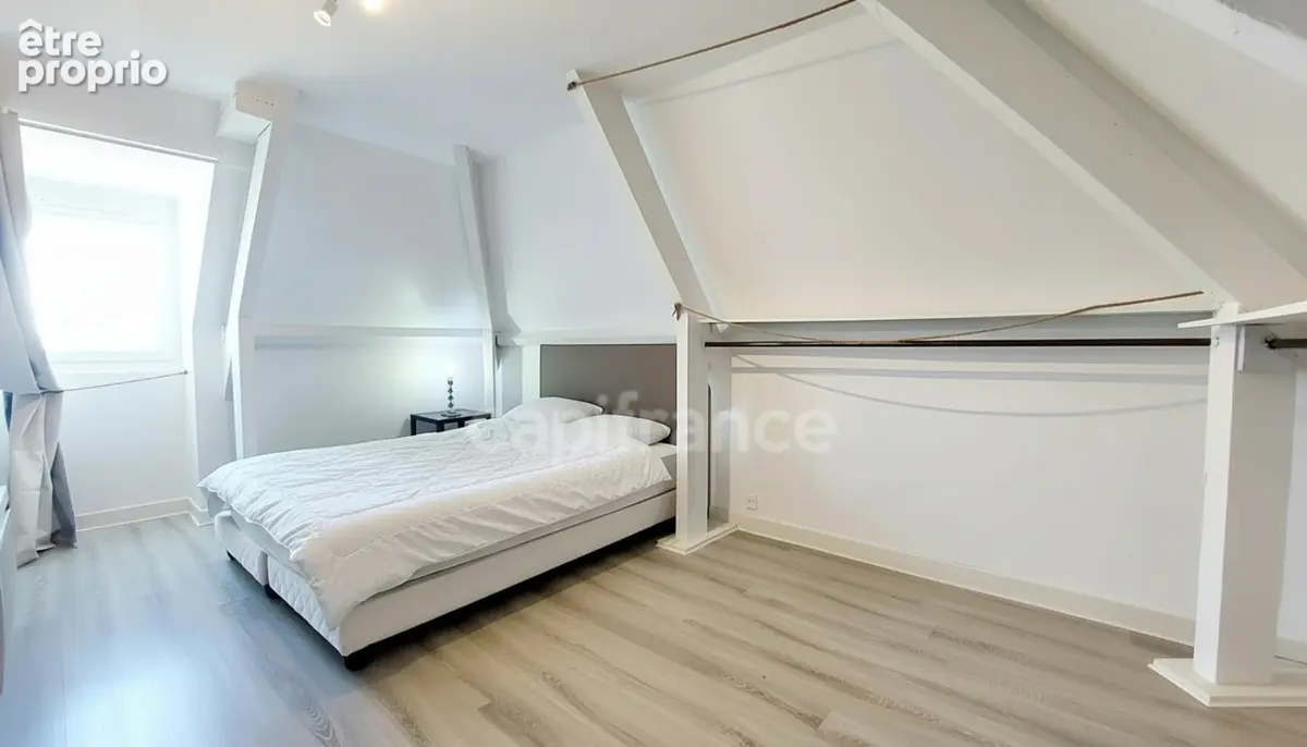 Maison à Salignac-Eyvigues, 155m², 7 pièces, 5 chambres, 5667m² de terrain, sans travaux, rentabilité, terrain en plus à bâtir - photo 7