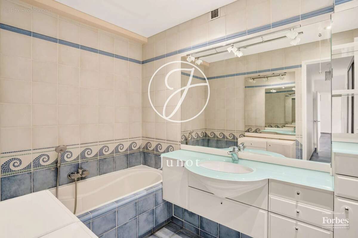 Appartement à LE VESINET