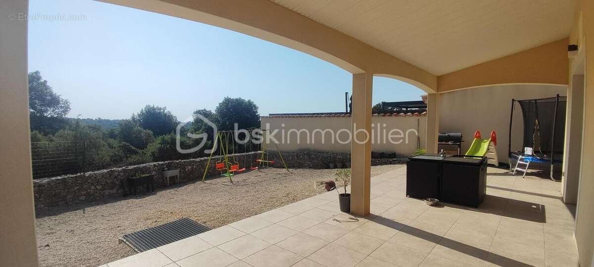 Villa moderne de 106m² - 4 chambres - garage - jardin - photo 4