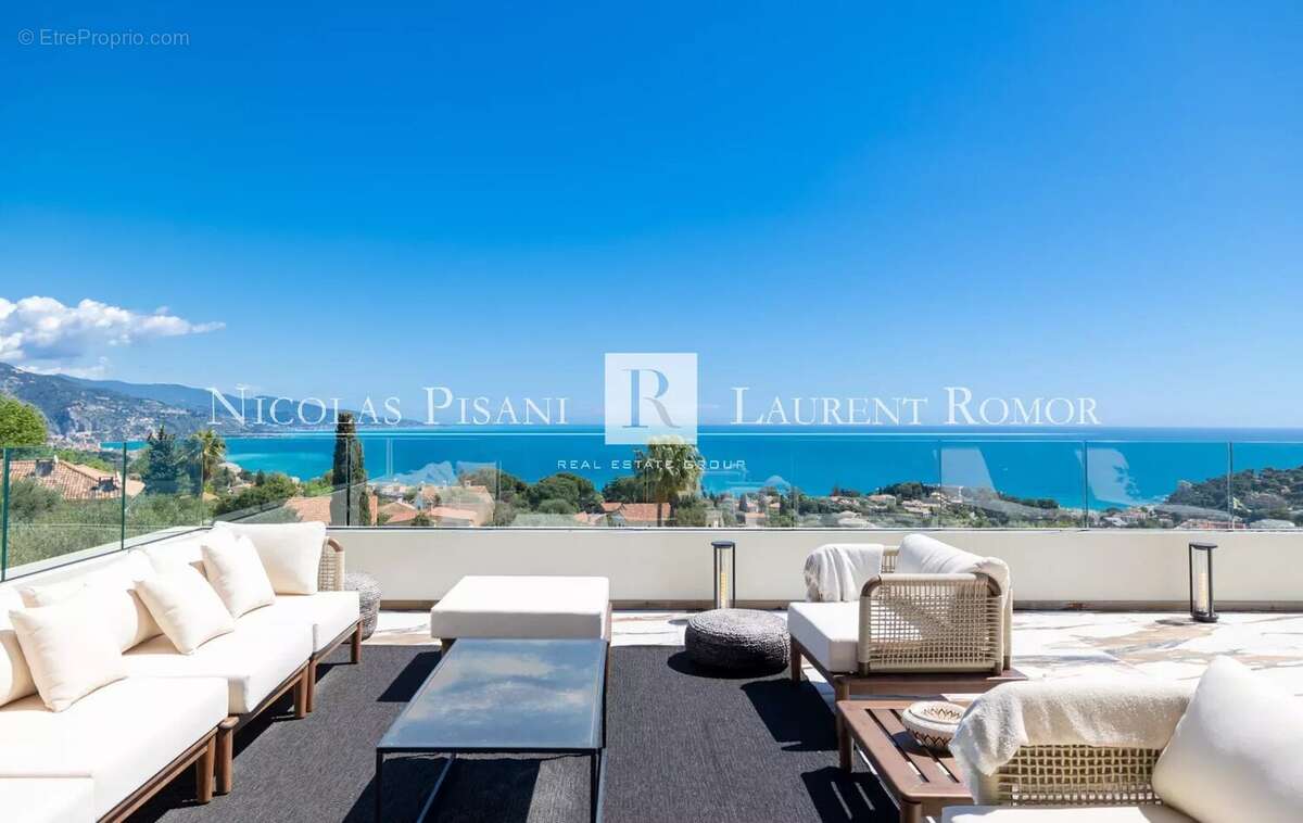 Maison à ROQUEBRUNE-CAP-MARTIN