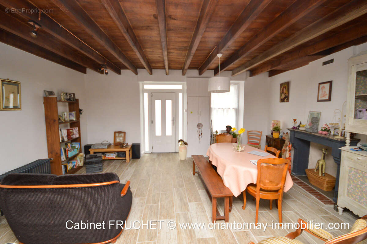 Maison à CHANTONNAY