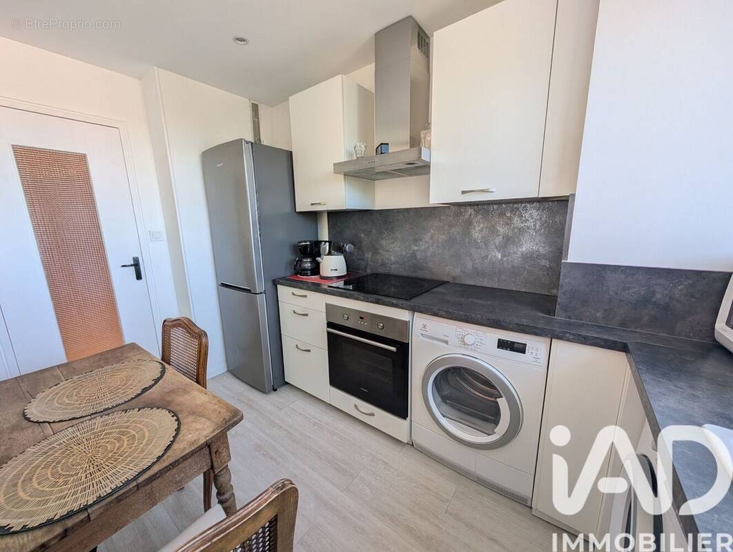 Photo 1 - Appartement à SAINT-JEAN-DE-BRAYE