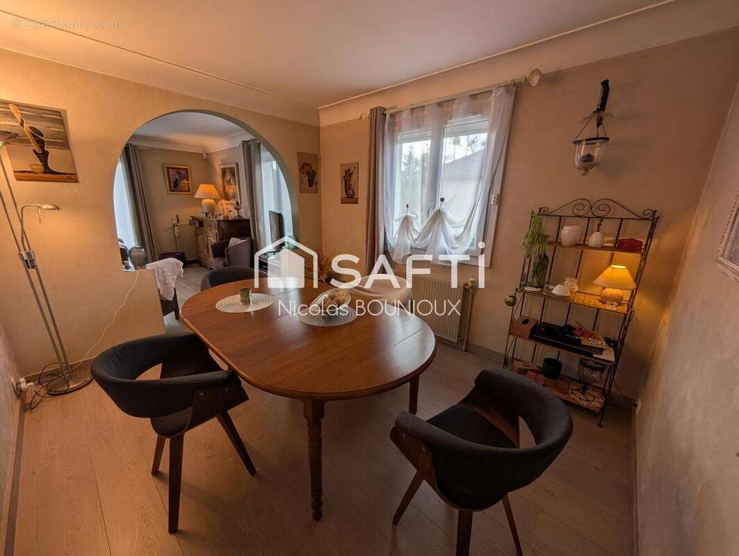 Photo 5 - Maison à BERUGES