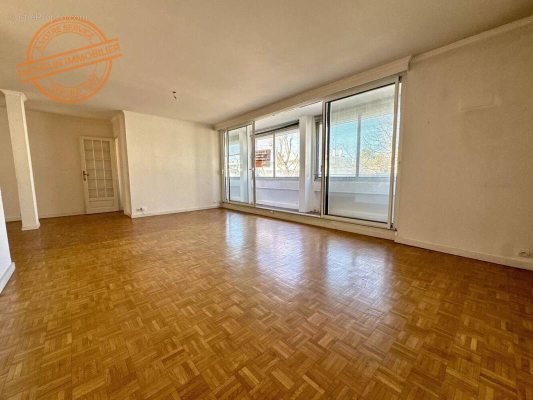 Appartement à LYON-9E