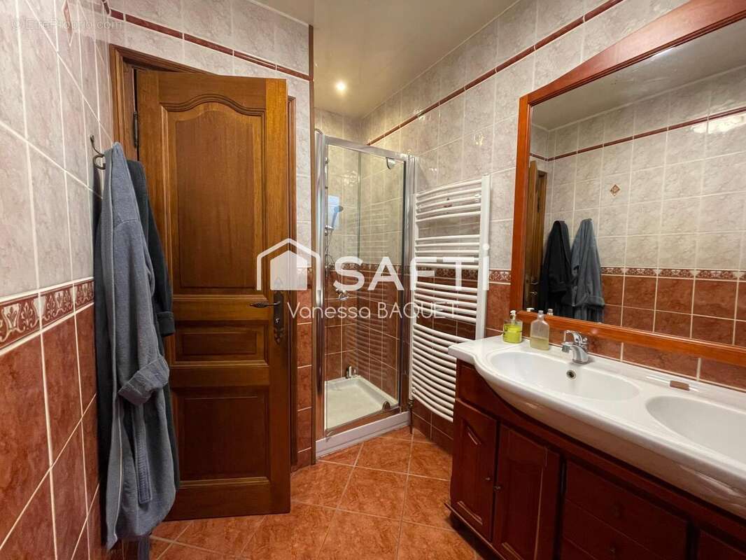 Photo 8 - Maison à VILLIERS-ADAM