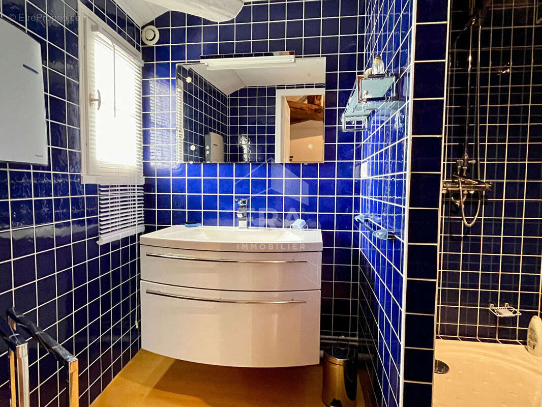 Maison à PORT-SAINTE-MARIE