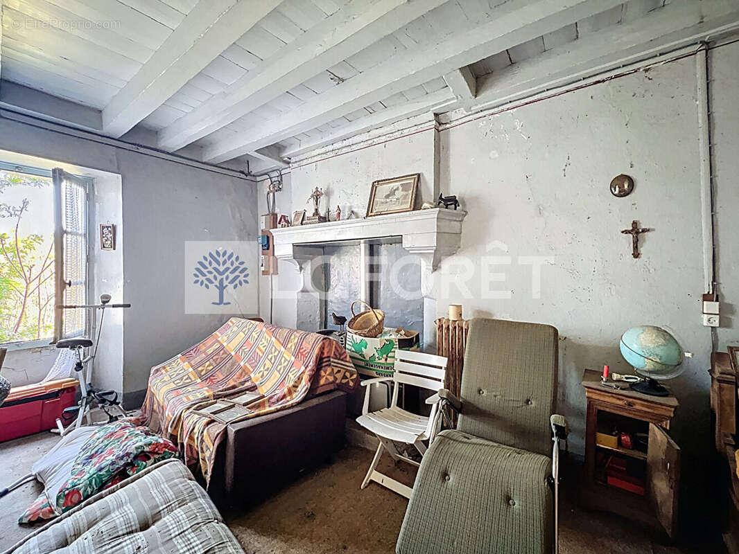 Maison à SAINT-LOUP-LAMAIRE