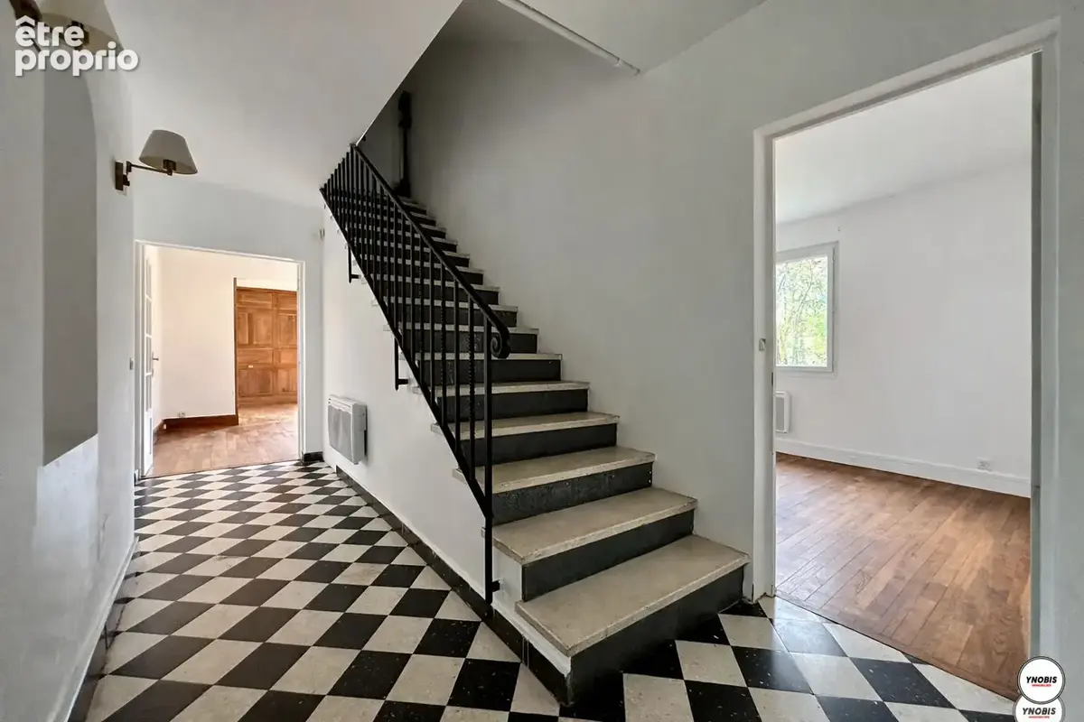 Maison 284m2  4755m2 de terrain - photo 8