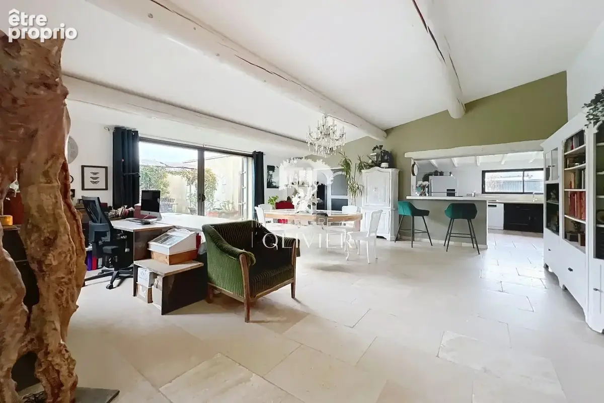Maison 5 pièces 170 m² à vendre à Apt (84400) - photo 3