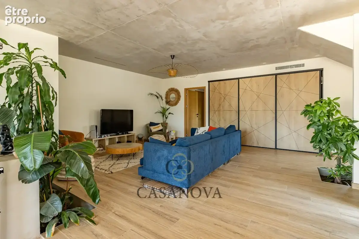 Villa contemporaine avec piscine intérieure à Pérols proche Montpellier - photo 9
