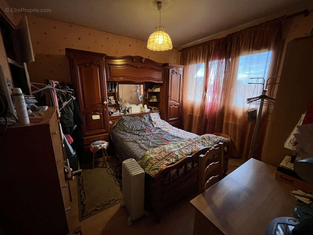 Appartement à renover ! - photo 4