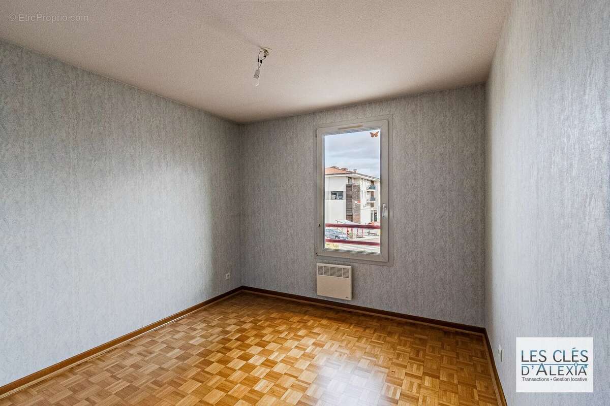 Appartement à MORNANT