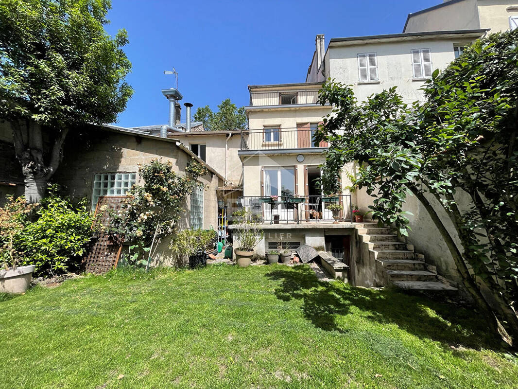 Maison à MAISONS-ALFORT