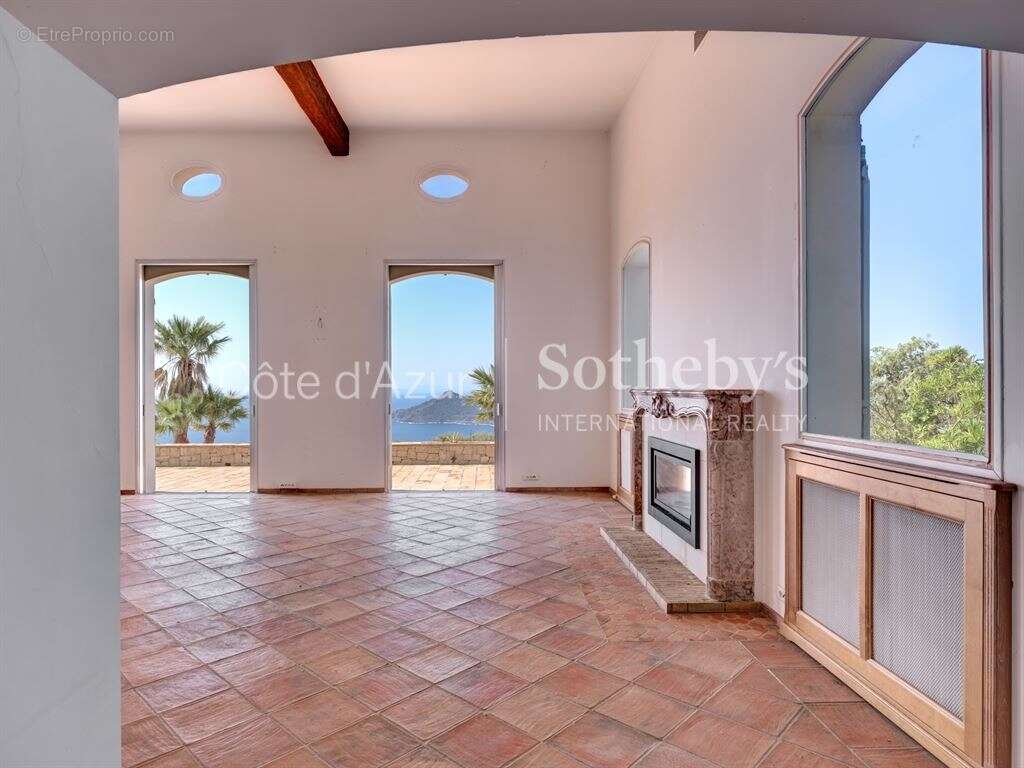 Maison à SAINT-RAPHAEL