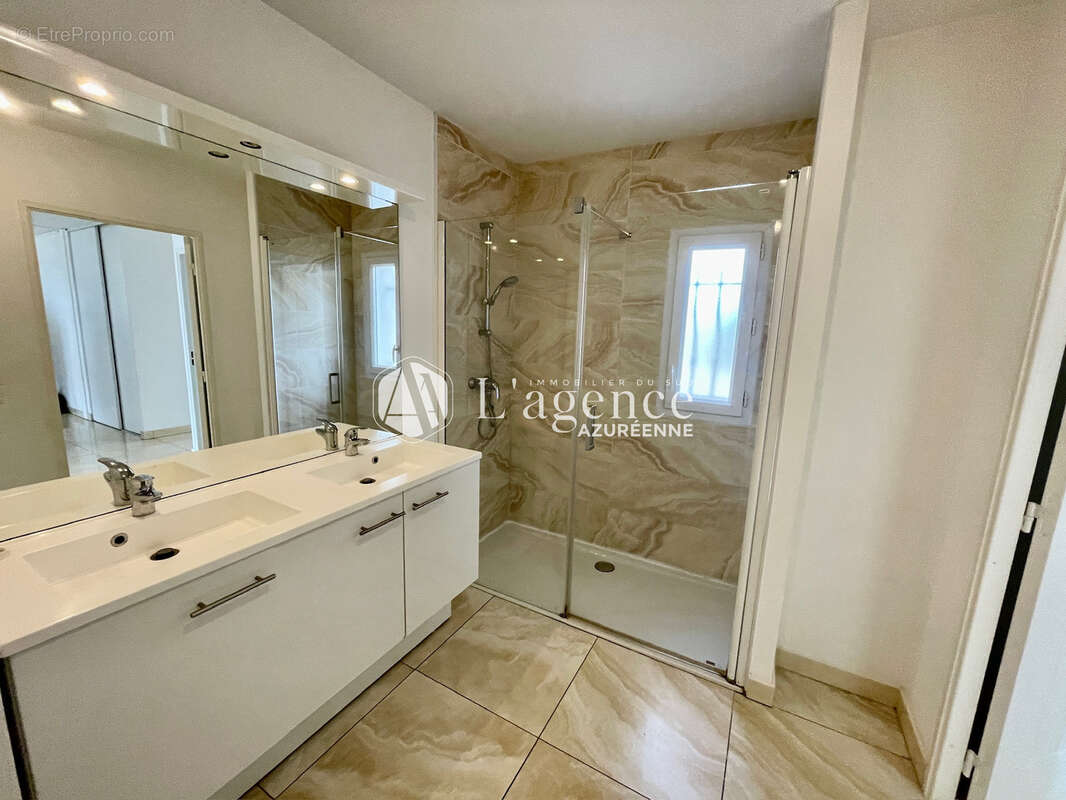Appartement à CAGNES-SUR-MER