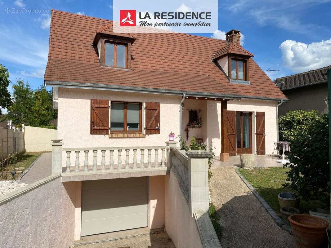 Maison à MONTIGNY-LES-CORMEILLES